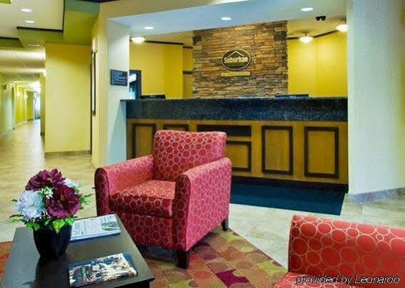 Suburban Hotel Cedar Falls